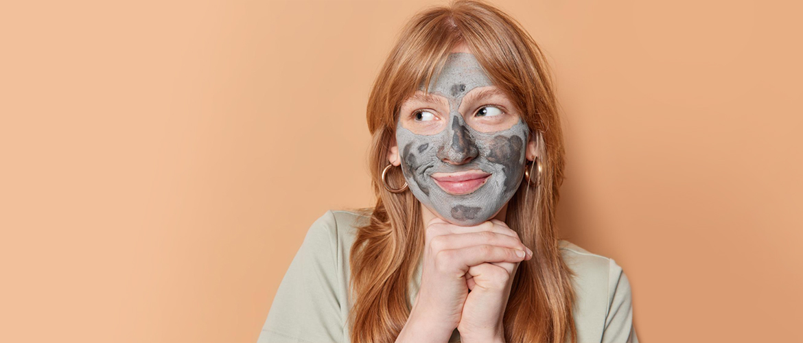 Глина в уходе за лицом и телом: как пользоваться с пользой для кожи