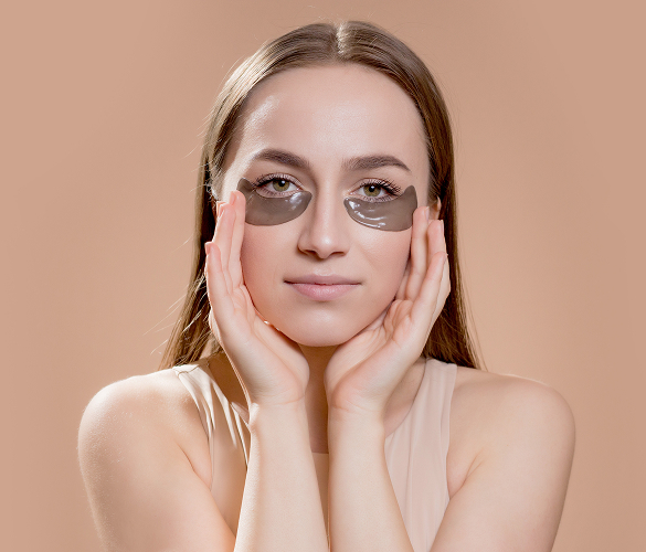 Как вернуть свежесть коже вокруг глаз: гид по ежедневному уходу