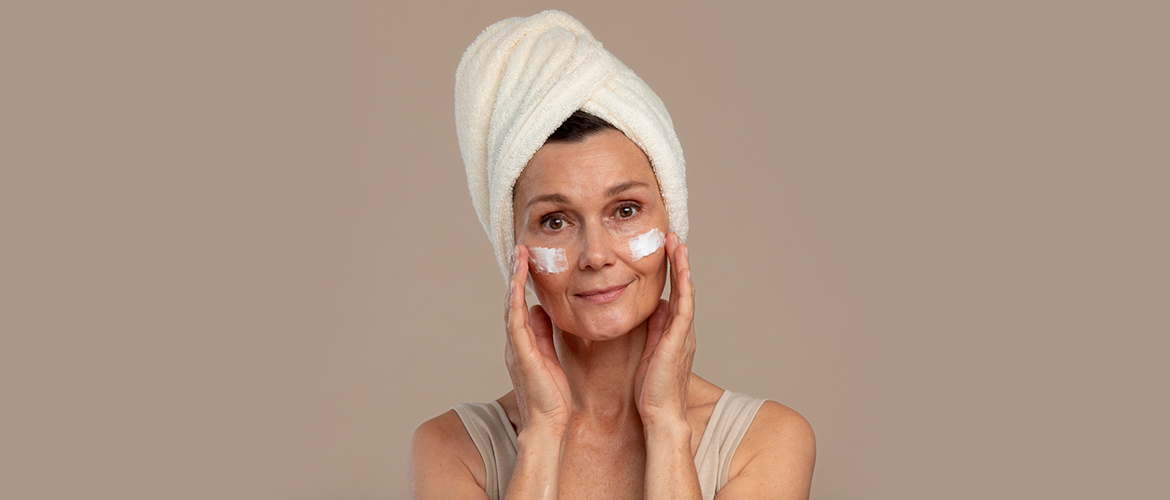 Антивозрастной уход без иллюзий: какая косметика помогает от морщин